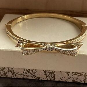 Kate Spade Pave Bow Bracelet / Bangle (Gold plated)